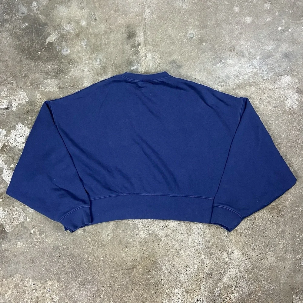 Nike Oversized Cropped Sweatshirt Women's Size Medium Navy Blue Center Swoosh